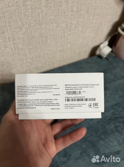 Наушники Apple AirPods Pro новые