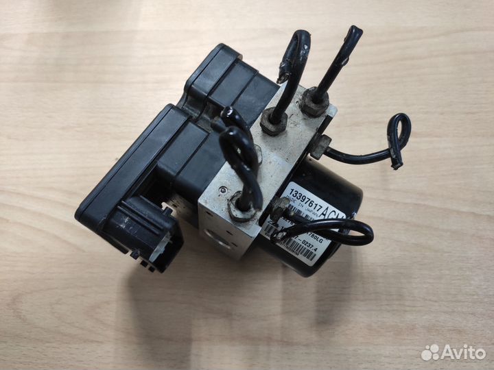 Блок ABS Chevrolet Cruze седан 1.6 2008-2015