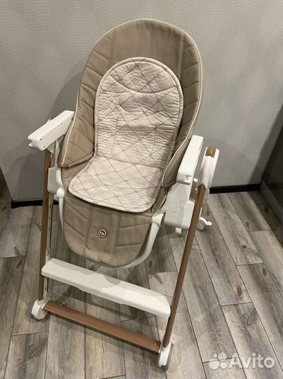 Стульчик для кормления happy baby berny v2