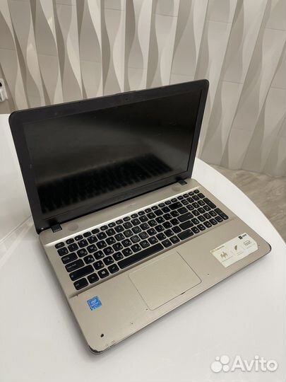 Ноутбук asus X541N