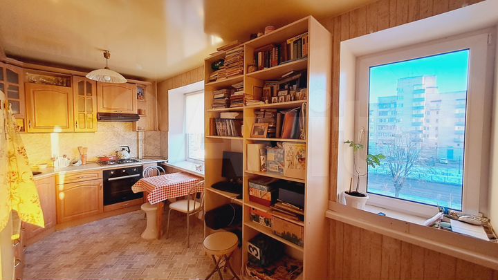 2-к. квартира, 55 м², 3/8 эт.