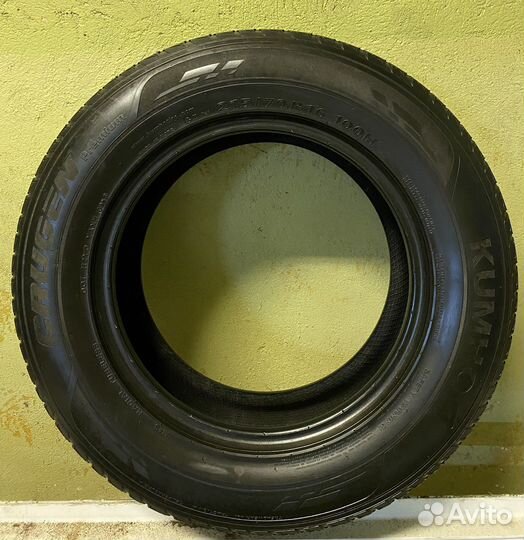 Kumho Crugen Premium KL33 215/70 R16 100H