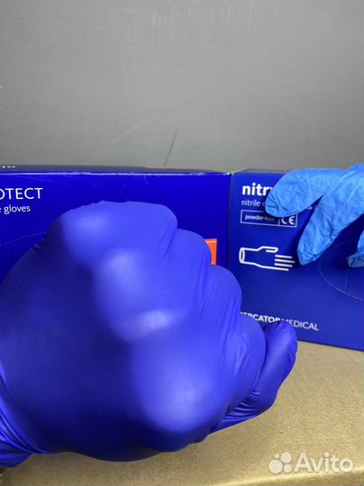 Перчатки нитриловые одноразовые