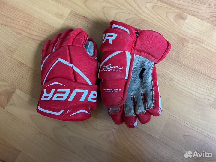 Нагрудники, шорты, краги. Цена в описании