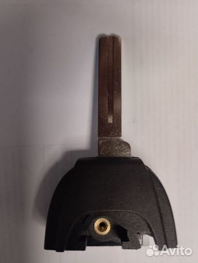 Ключ зажигания Volvo