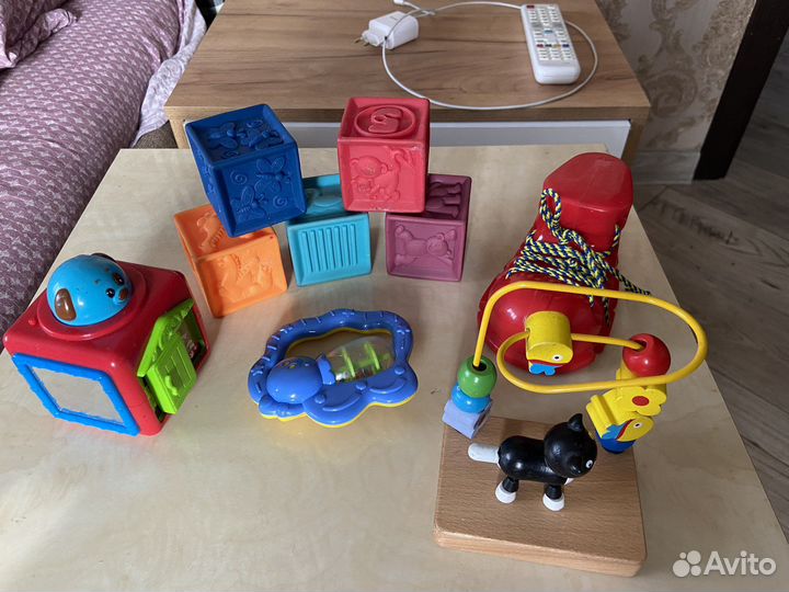 Развивающие игрушки