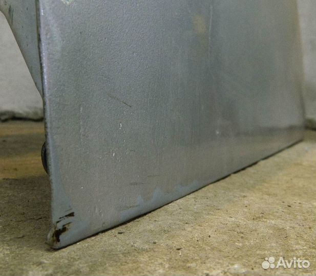 Дверь задняя правая распашная Berlingo 1