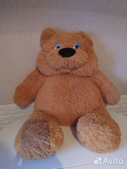 Большие плюшевые медведи