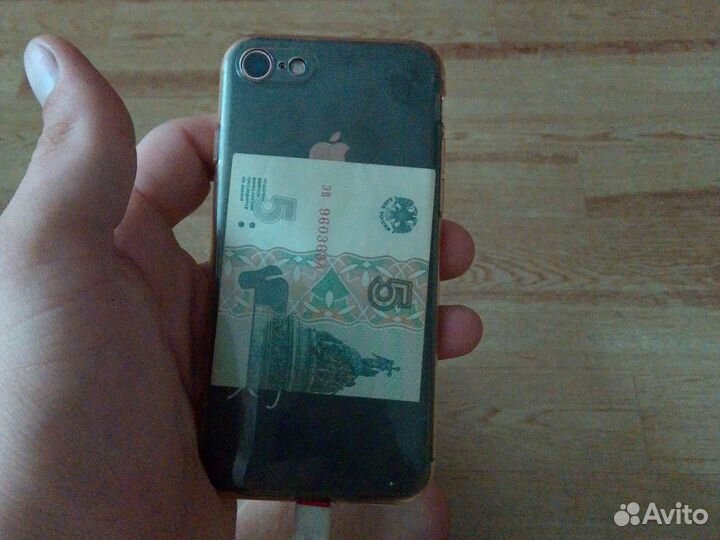 iPhone 7, 128 ГБ