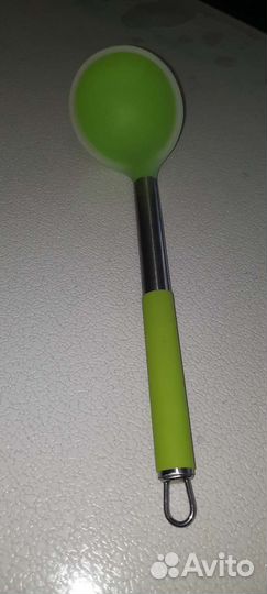 Силиконовая поварешка половник