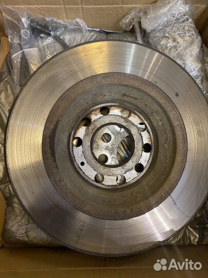 Тормозные диски задние tiguan 2 vag mqb + колодки
