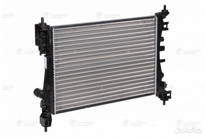 Радиатор охлаждения Опель Корса D 06- 1.2i/1.4i