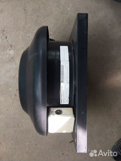 Вентилятор вытяжной крышный