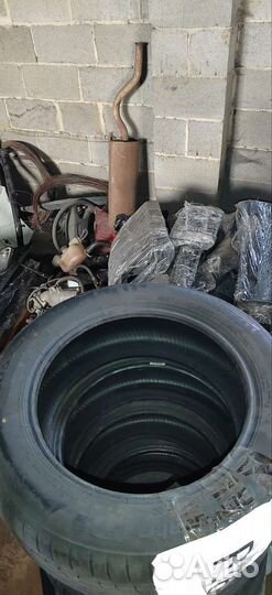 Pirelli Carrier Winter 205/55 R16 91V