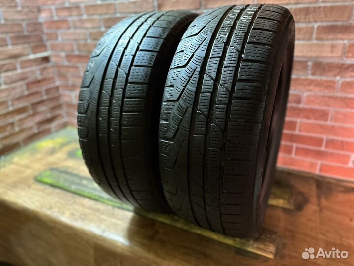 Pirelli Winter Sottozero 225/50 R17 94H