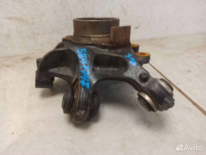 Кулак задний правый бмв 3 F30