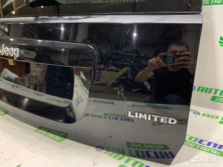 Крышка багажника в сборе задняя Jeep Compass