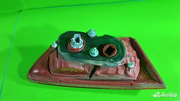 Фонарь внутренний правый для Mitsubishi Lancer 10