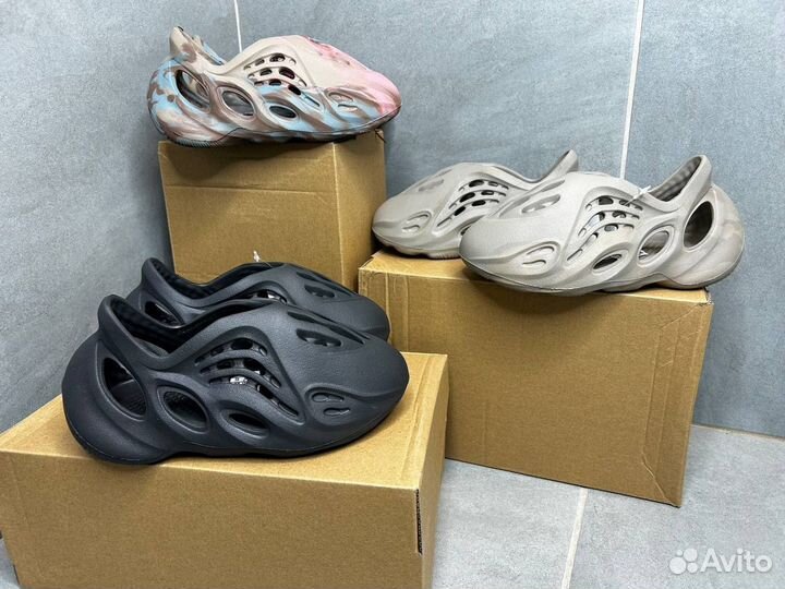 Кроссовки детские adidas yeezy foam runner