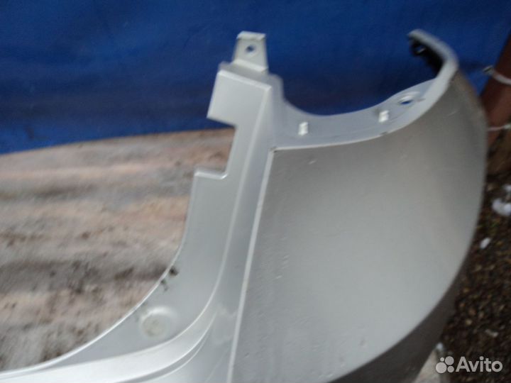 Бампер задний для Hyundai i40 2011)