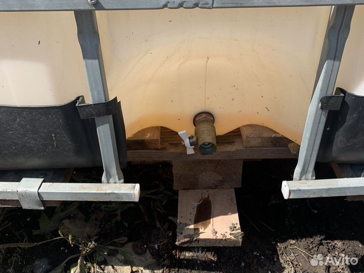 Пластиковые кубы бу