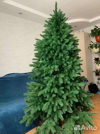 Новая литая ель тюменская