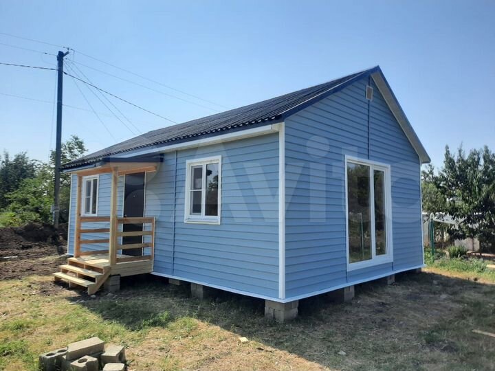 Дом 54 м² на участке 4 сот.