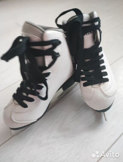 Коньки для фигурного катания Graf bolero