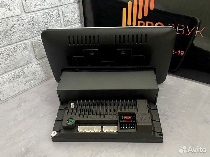 Магнитола с поворотным экраном 1din 9-10 дюймов