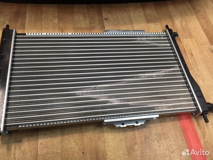 Радиатор охлаждения двигателя Daewoo Nexia нексия