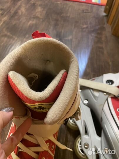 Роликовые коньки