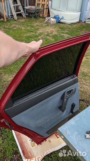 Дверь задняя левая ваз 2112 2110
