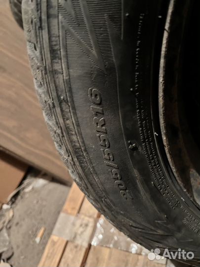 Хорошая Зимняя с шипами резина с штампами р16