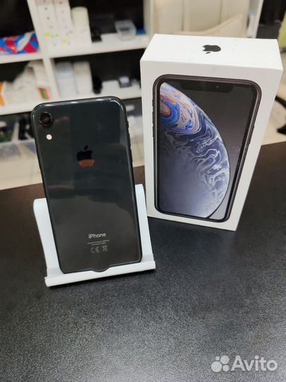 iPhone Xr, 64 ГБ