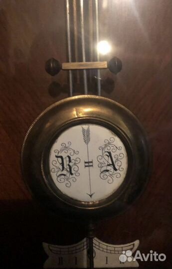 Антикварные часы