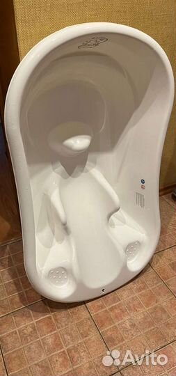 Ванночка для купания с горкой