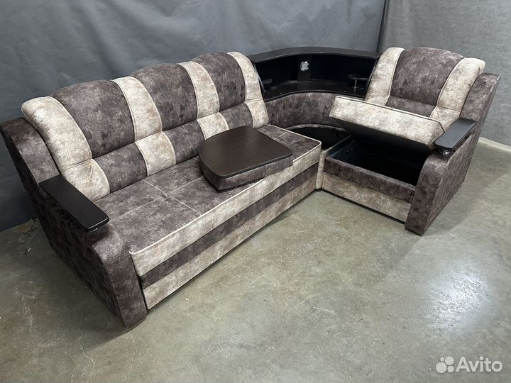 Угловой диван новый