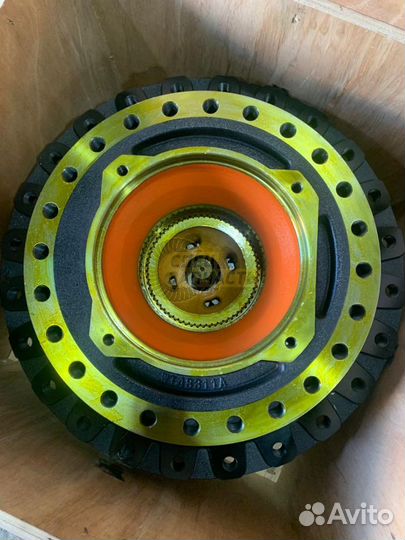 Редуктор хода без мотора Хитачи 650-3