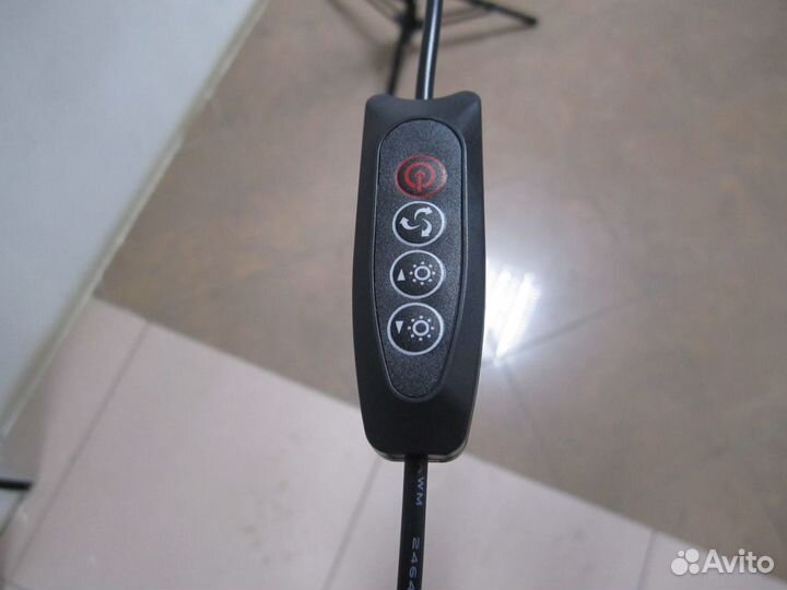 Кольцевая лампа