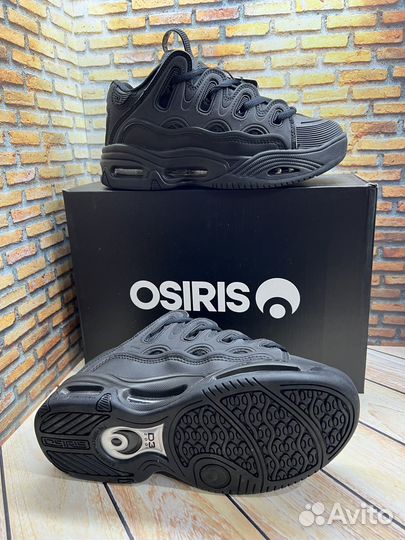 Osiris D3 all black