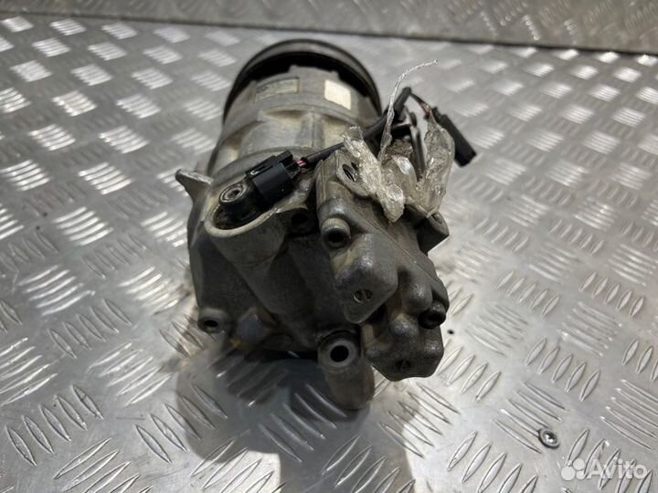 Компрессор кондиционера Bmw X1 E 84 2.0 бензин