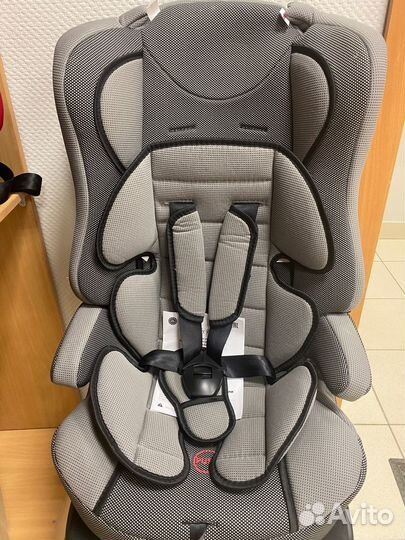 Автокресло 9-36кг(спинка наклоняется )