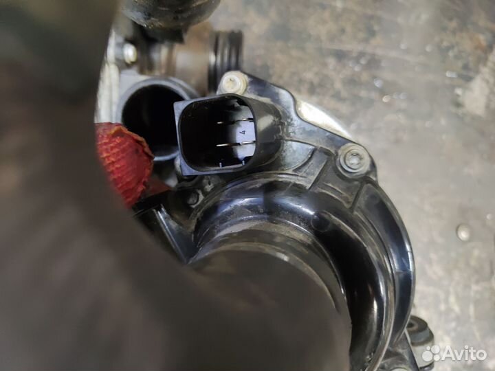 Помпа BMW х6 е71 е90 n54b30