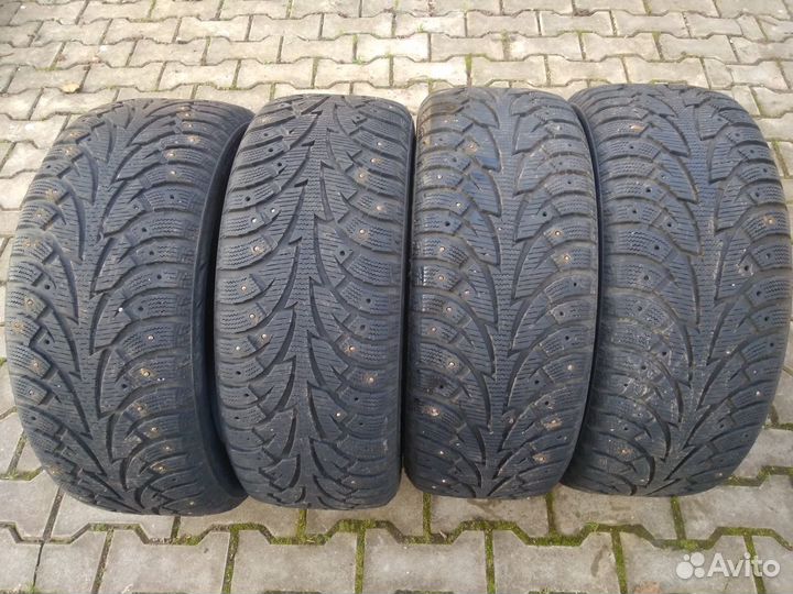 Hankook Winter I'Pike 225/50 R17