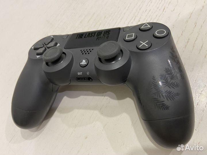 Sony DualShock 4