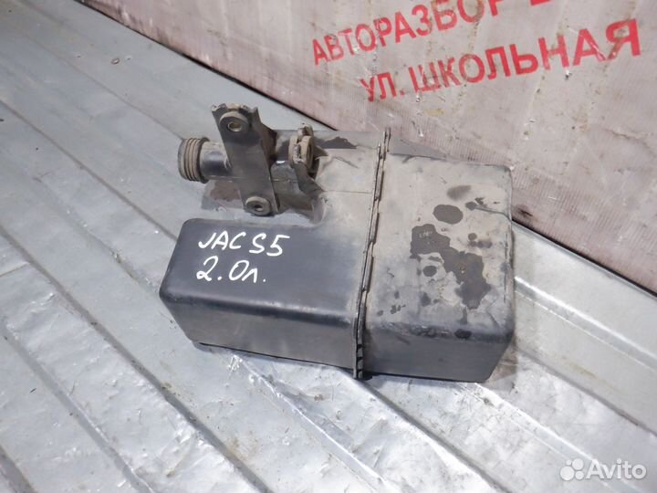 Абсорбер воздушного фильтра JAC S5 Джак С5