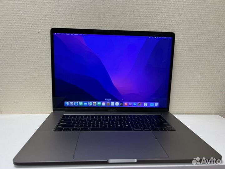 MacBook Pro 15 2017 i7/16/1tb/560-4gb