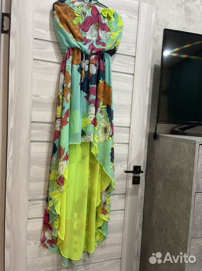 Вечернее платье