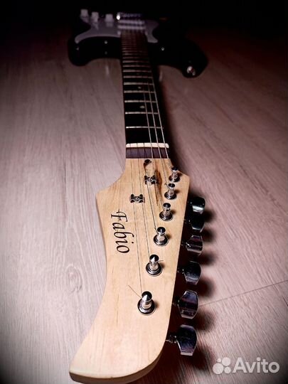 Электро гитара