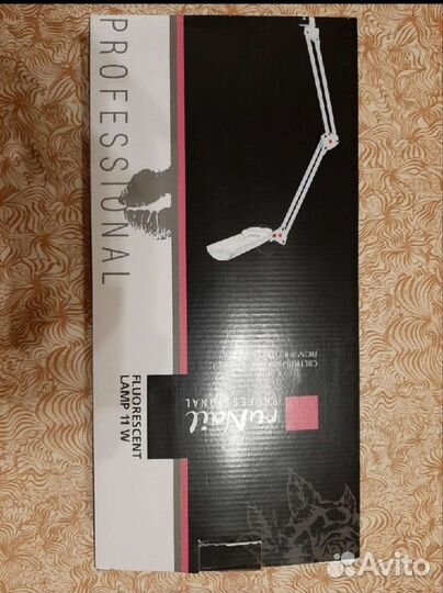 Новая лампа 11w со стубциной